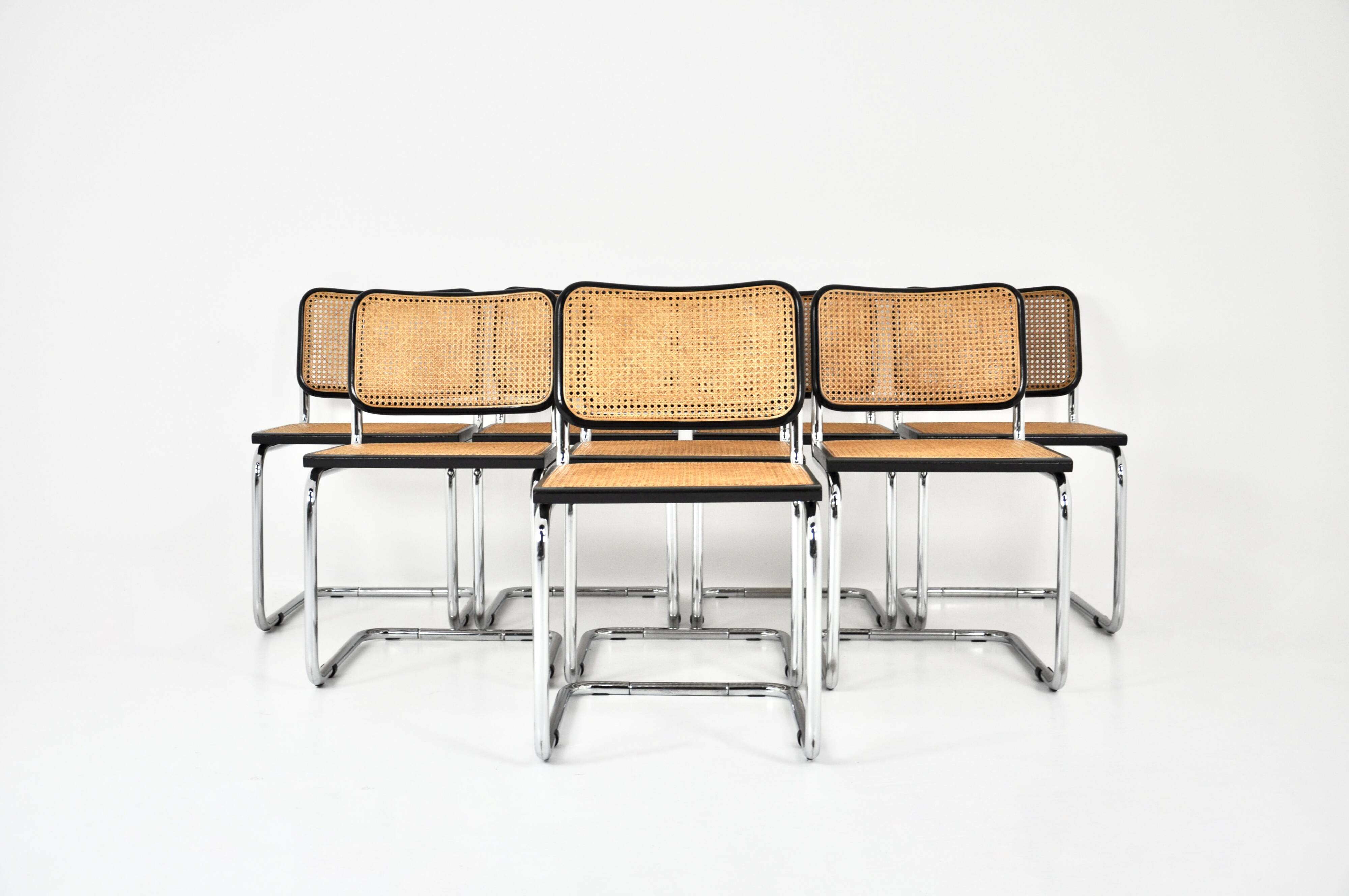 Set of 8 Style B32 dining room chairs by Marcel Breuer