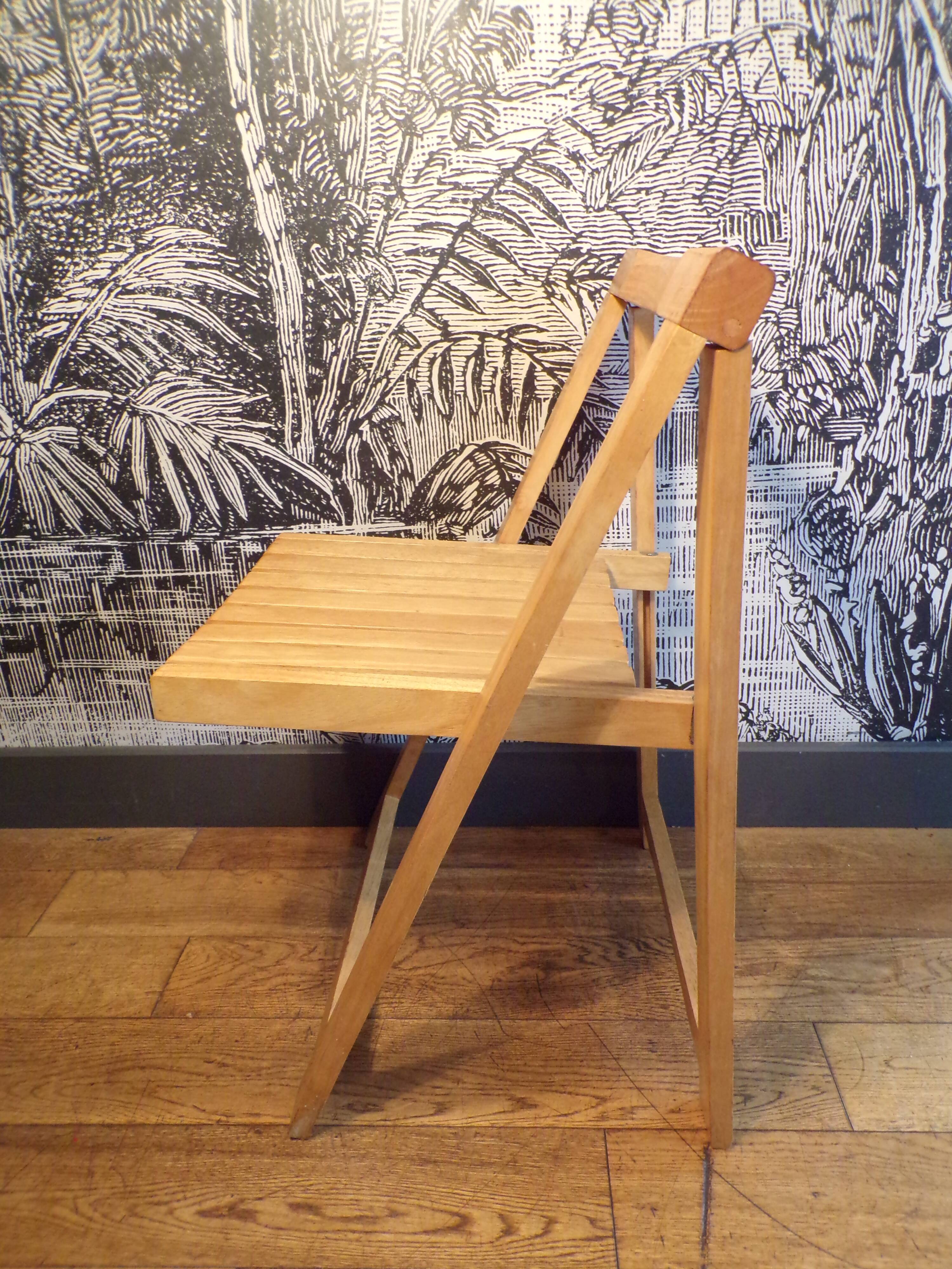 Chaise pliante italienne