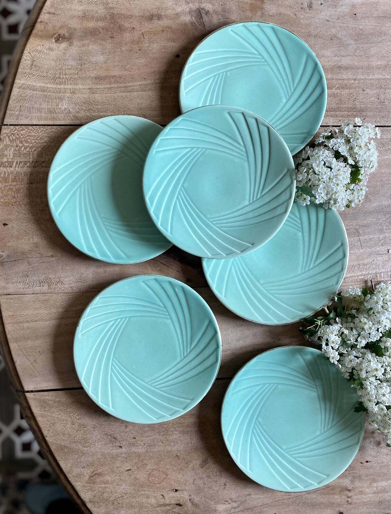 Set of 6 vintage art deco mint and gold desseet plates