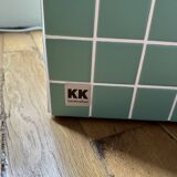 Porcelain tile cube