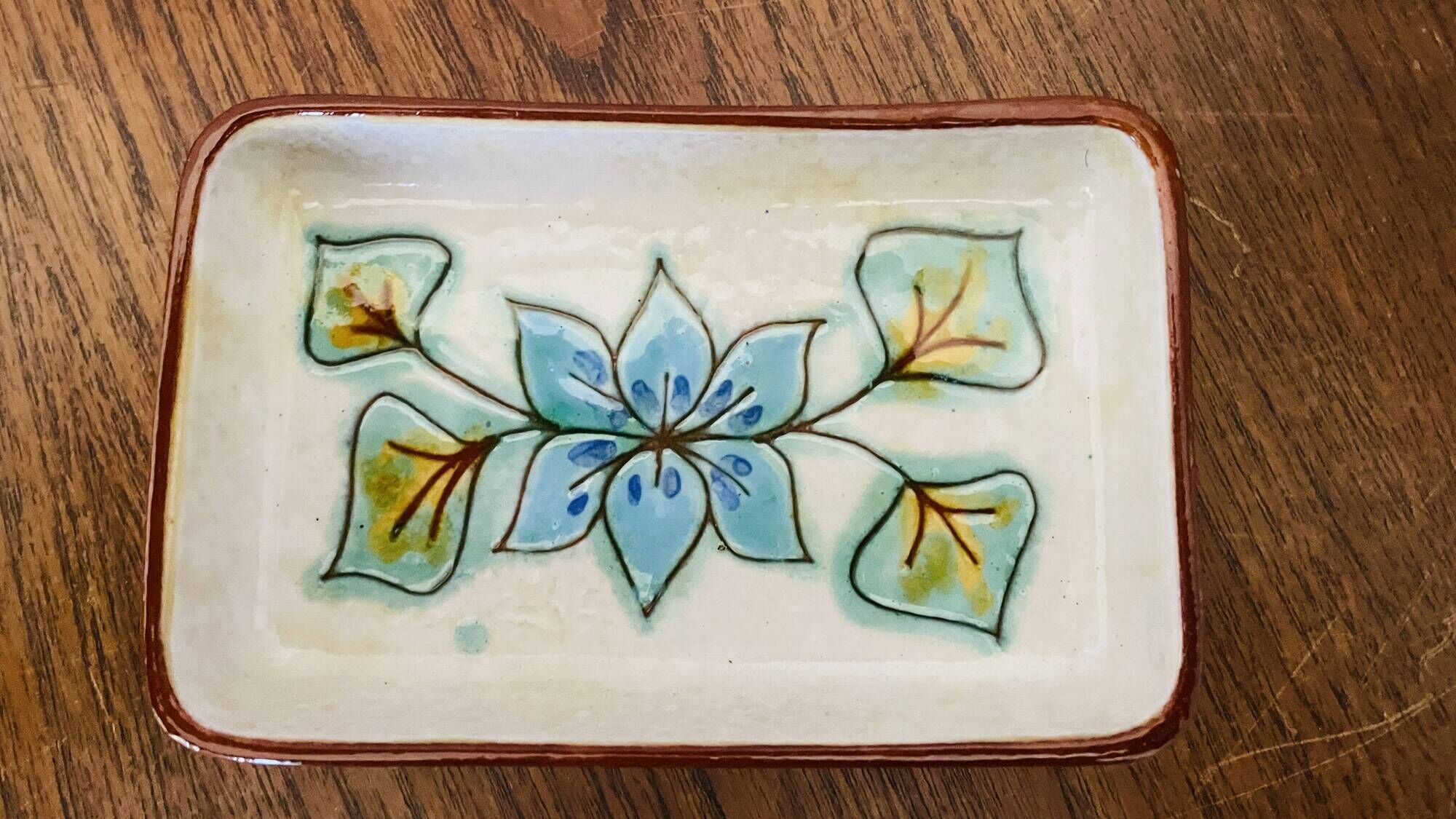 Ashtray signed Paul Bay