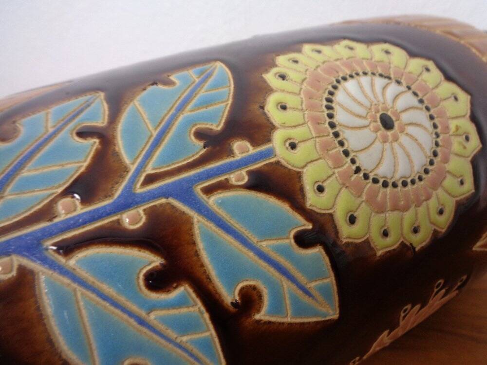 Art Nouveau pottery vase, 1920s