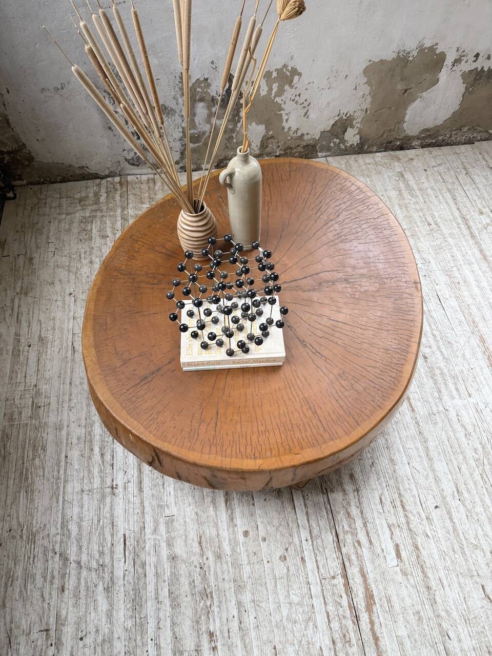 Brutalist coffee table "round log" XL