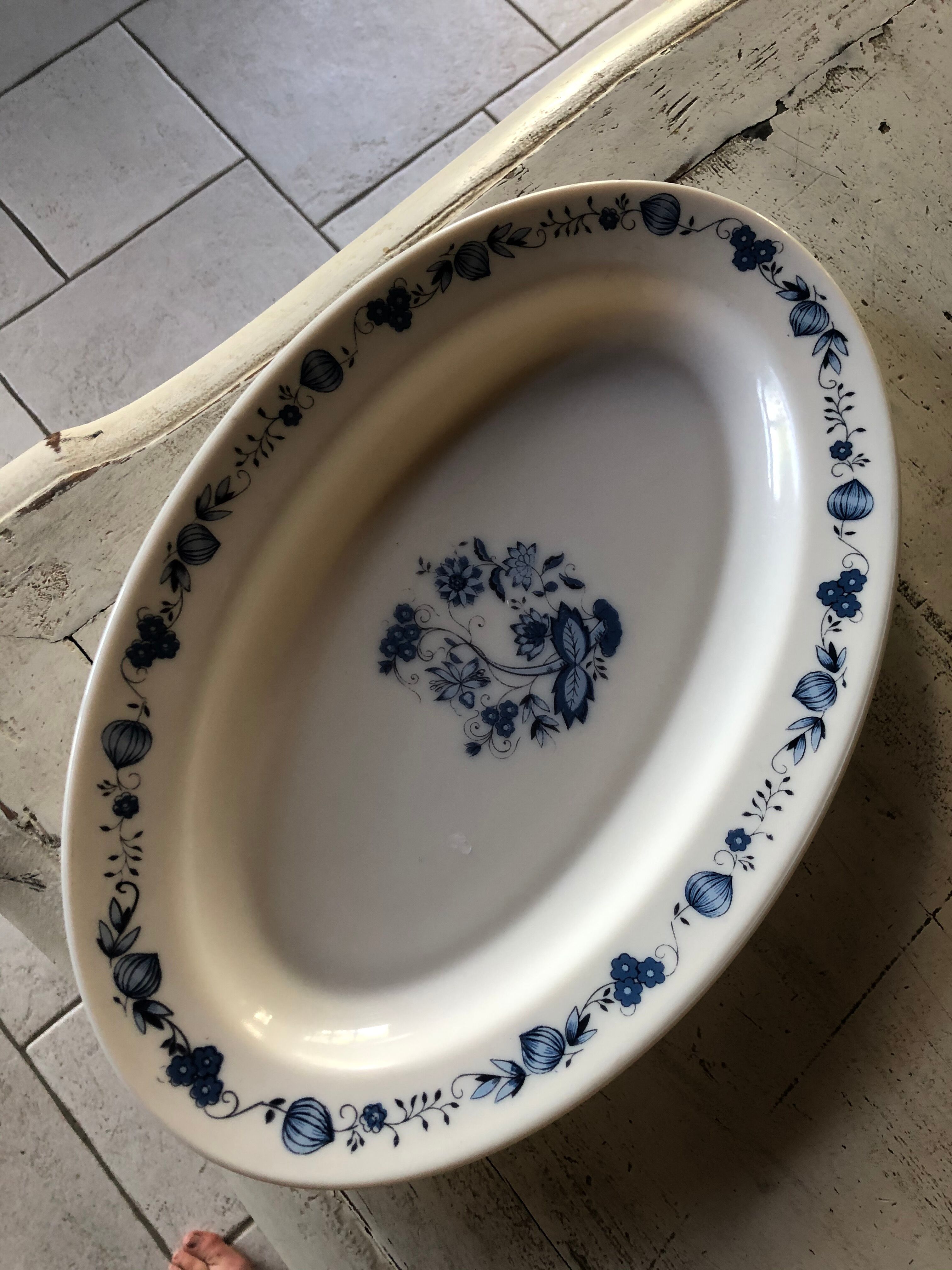 Plat oval en arcopal