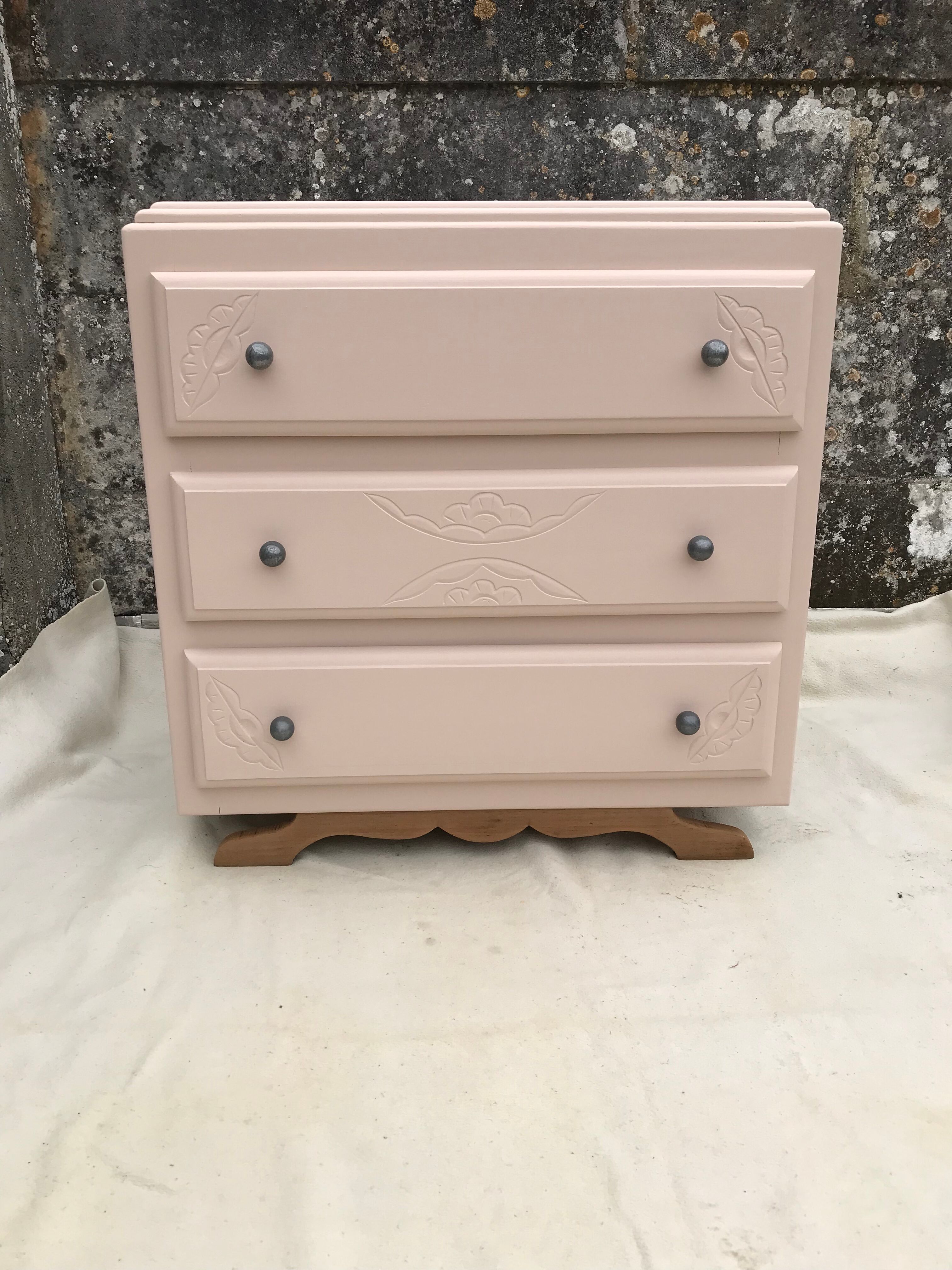 Commode art deco