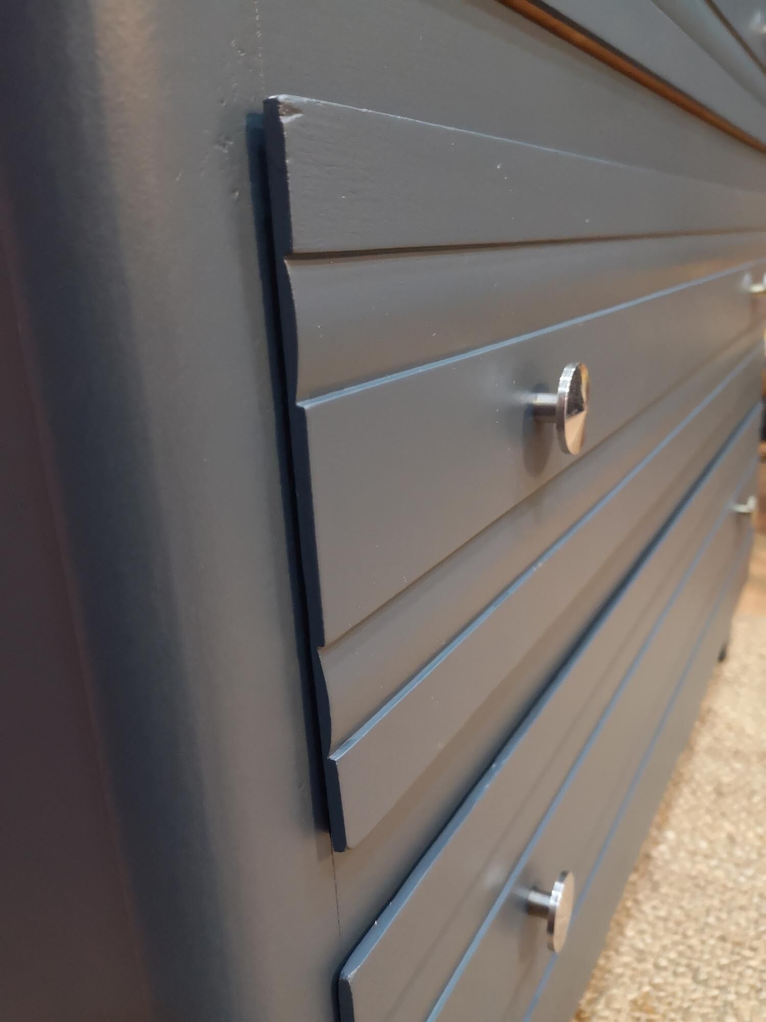 Cute chest of drawers