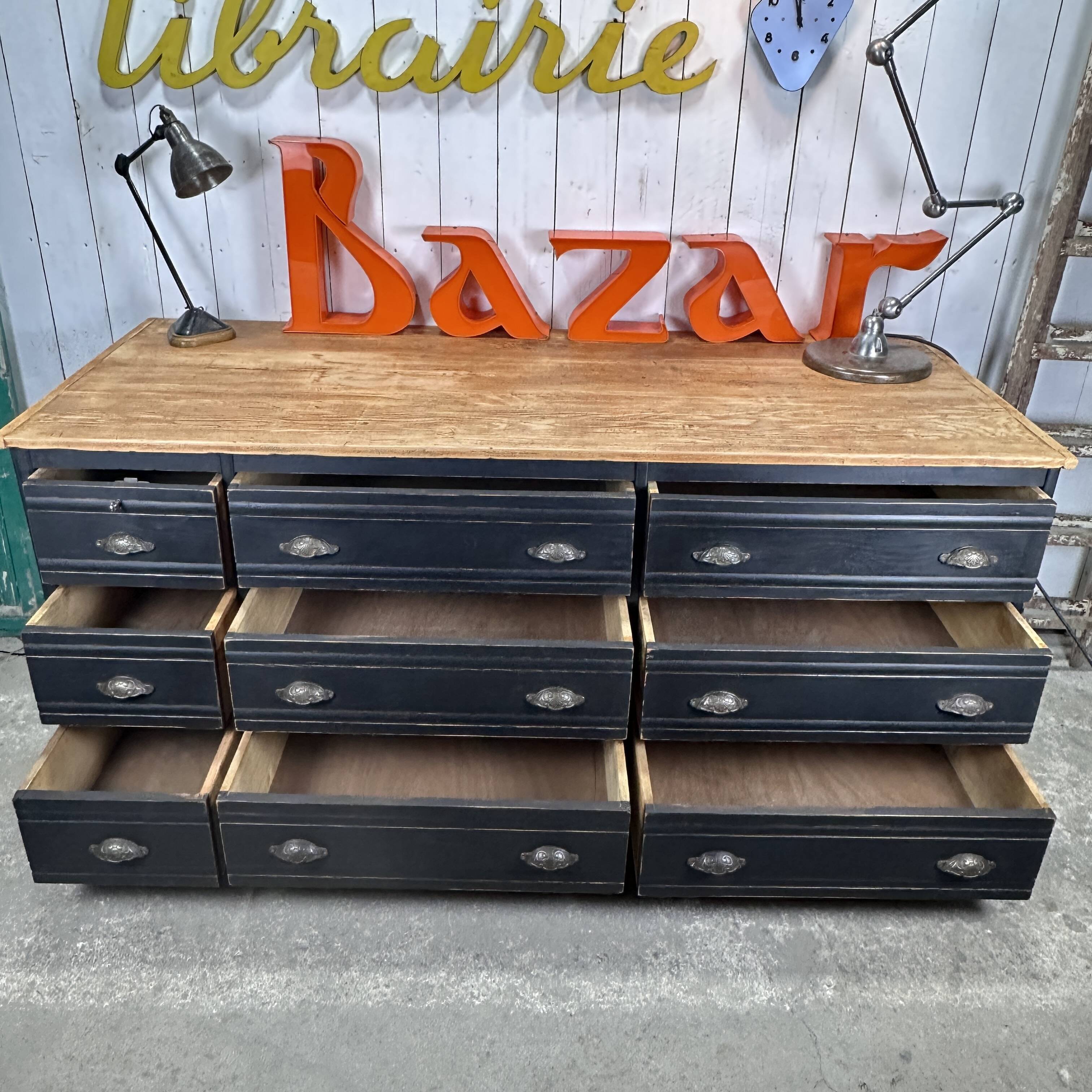 Kitchen island counter