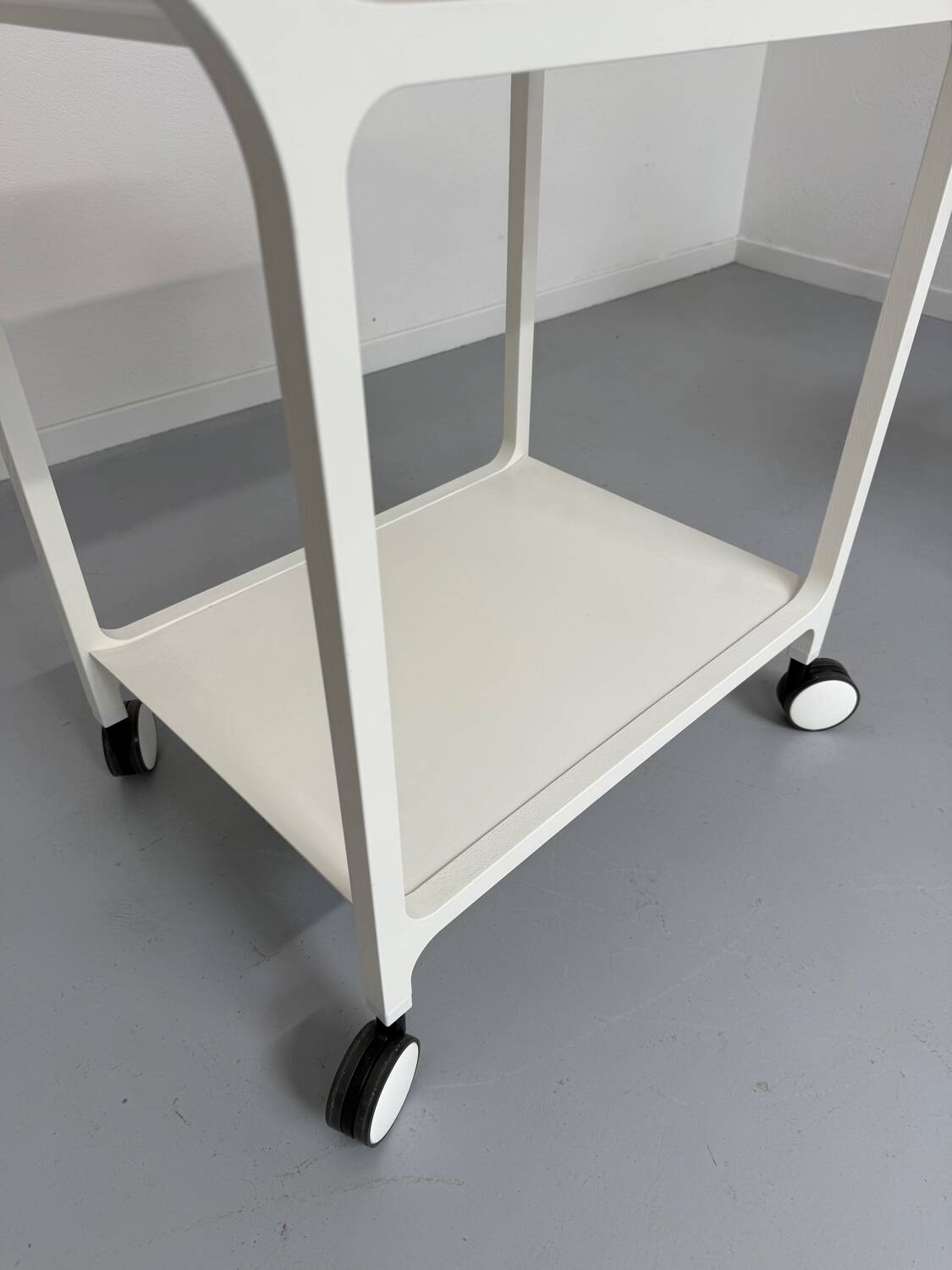 Scandinavian trolley on wheels design Claesson Koivisto Rune Swedese year 90