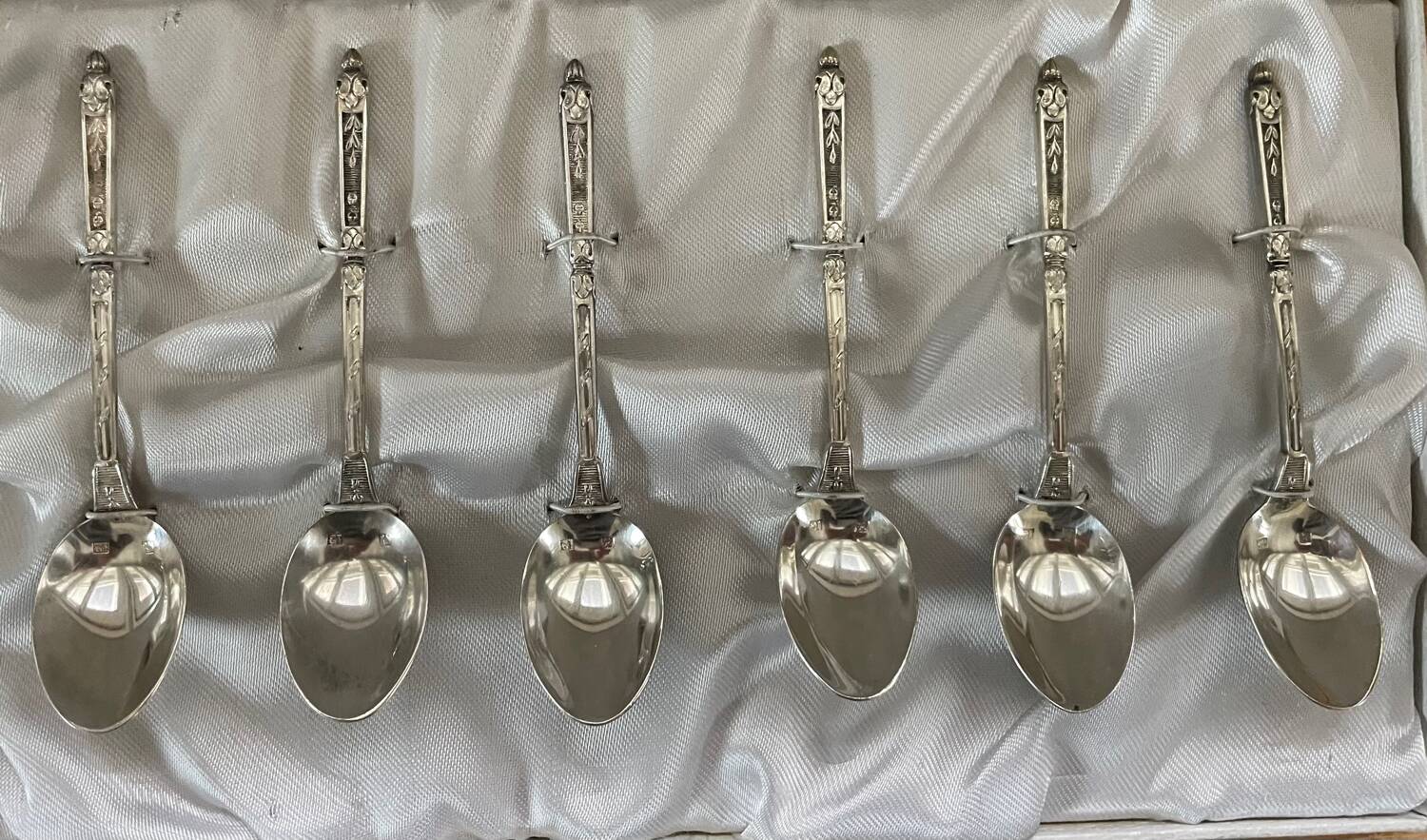 6 silver teaspoons