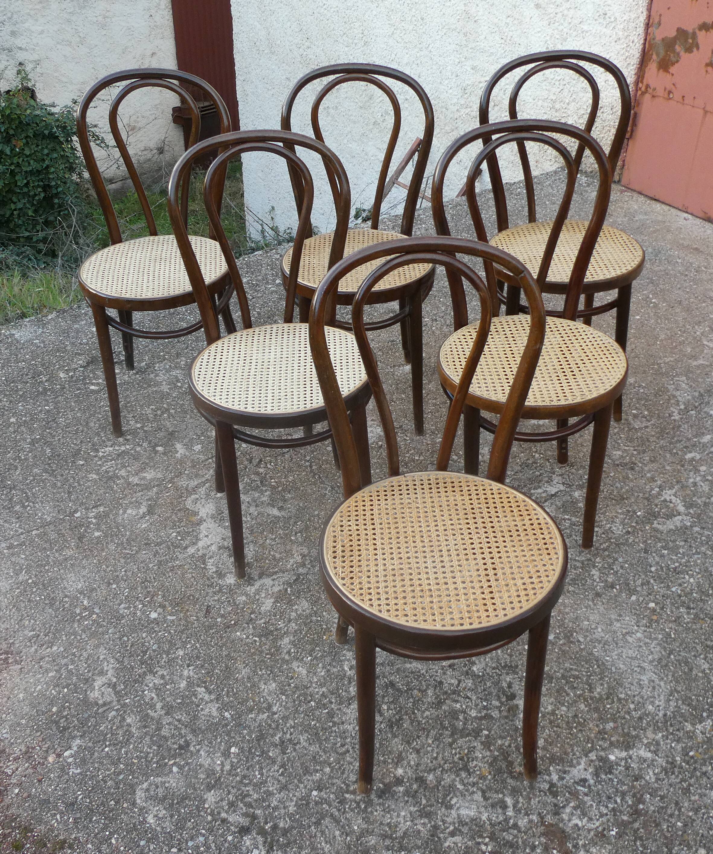 Set of 6 bistro chairs canned in curved wood N°18