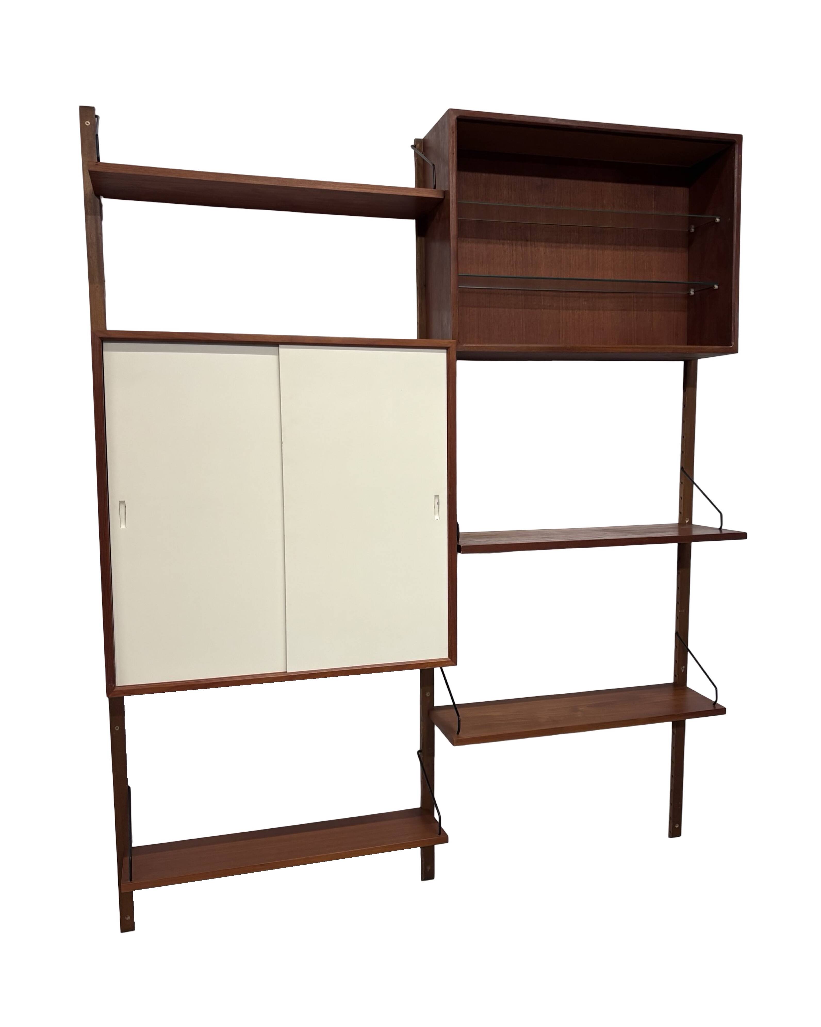 Vintage Poul Cadovius Royal System wall system wall unit