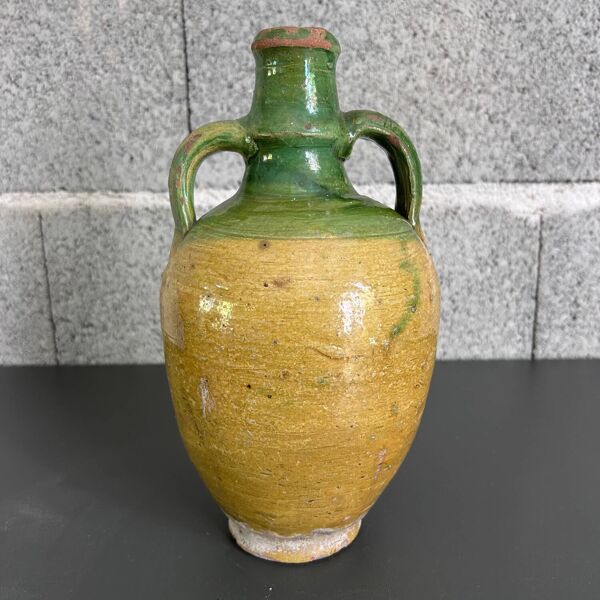 Cruche ancienne bicolore