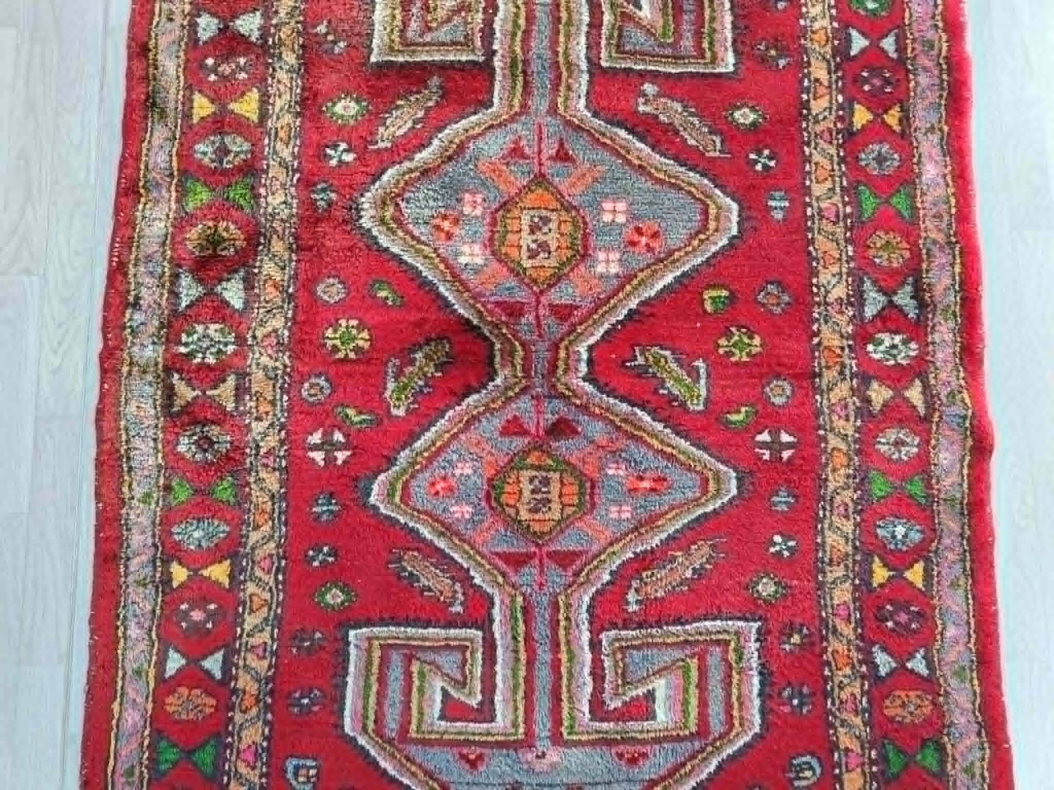 Handmade Khamseh Persian carpet