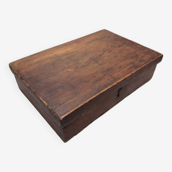 Wooden box