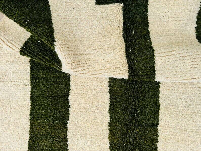 Handmade pure wool rug, size 100 x 200 cm