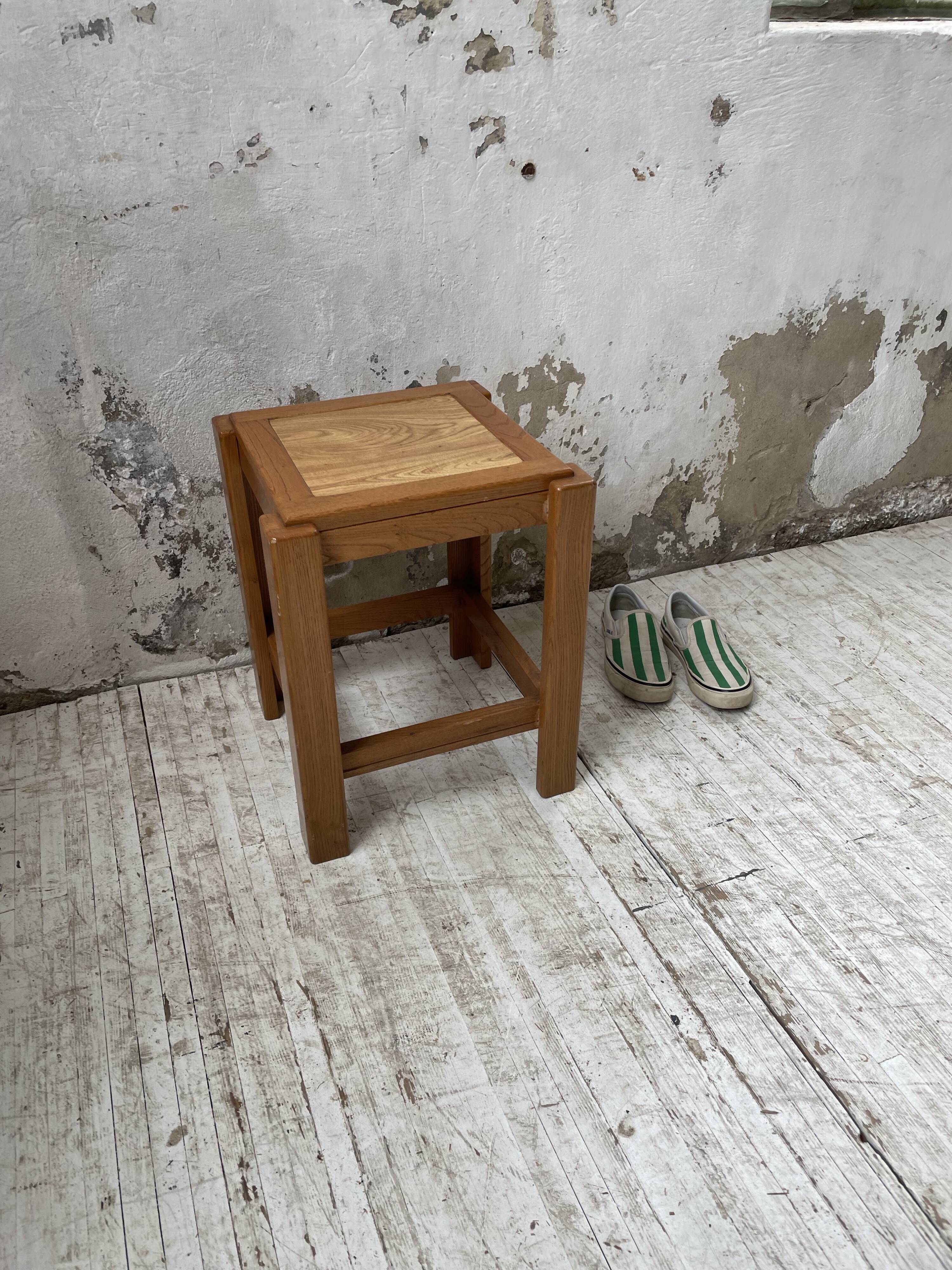 Solid elm stool Maison Regain