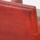 Fauteuil peint en rouge en cuir de mouton