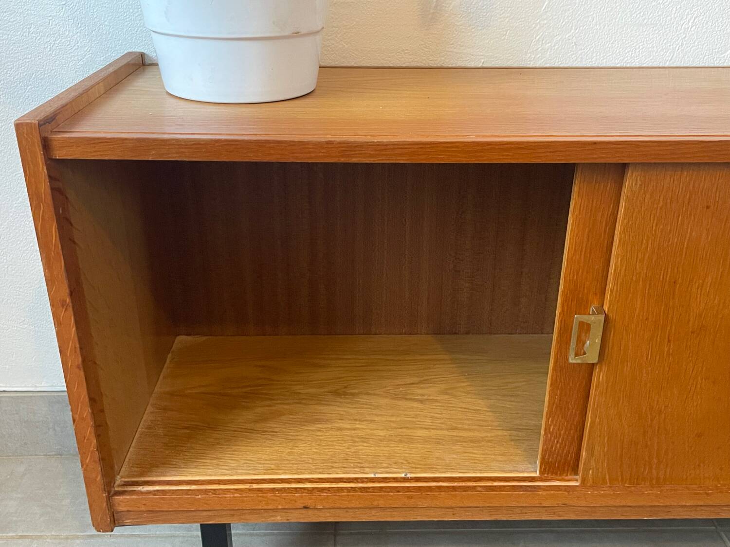 Small vintage sideboard/TV unit from the 1960s