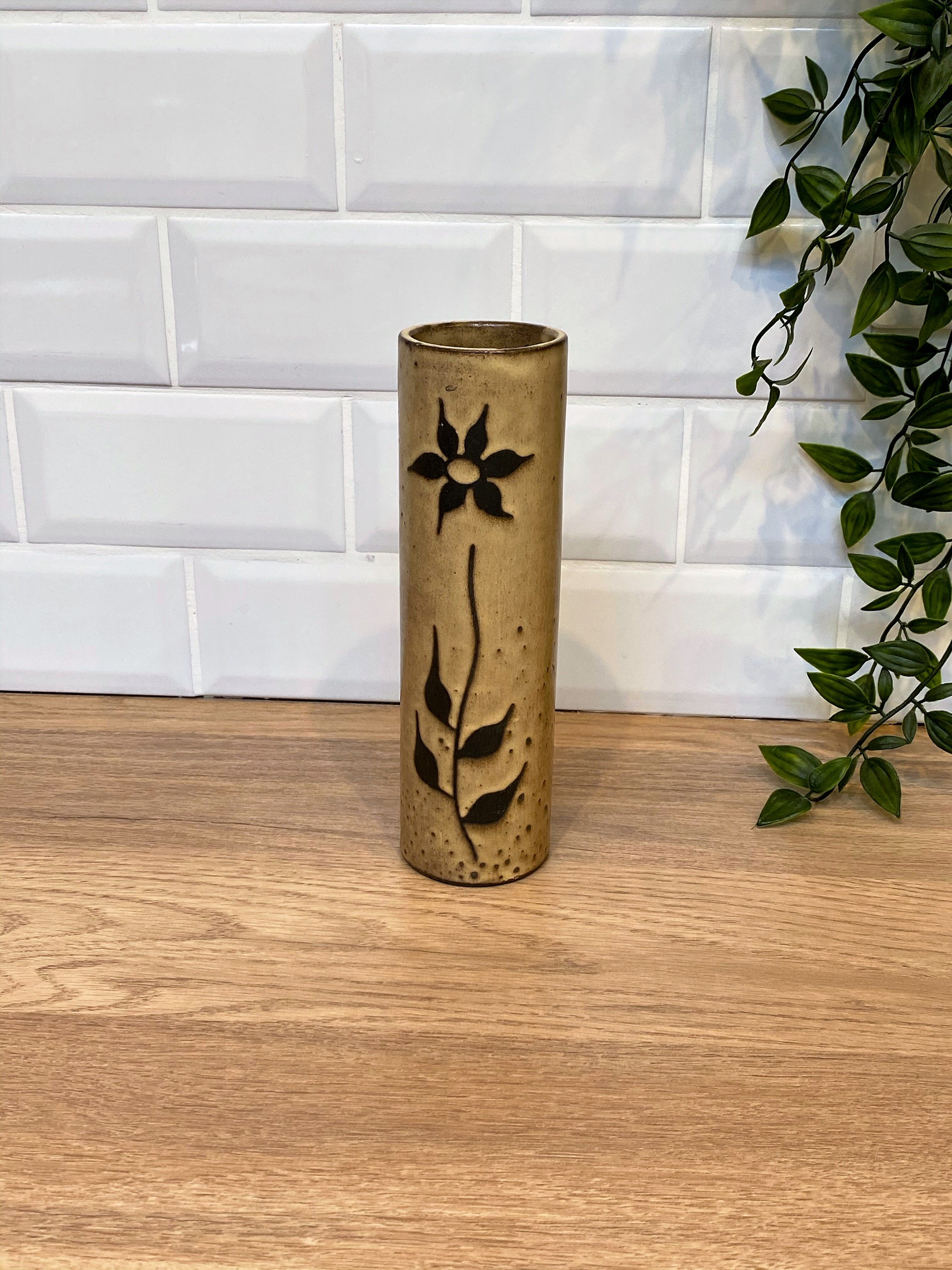 Ceramic soliflore vase