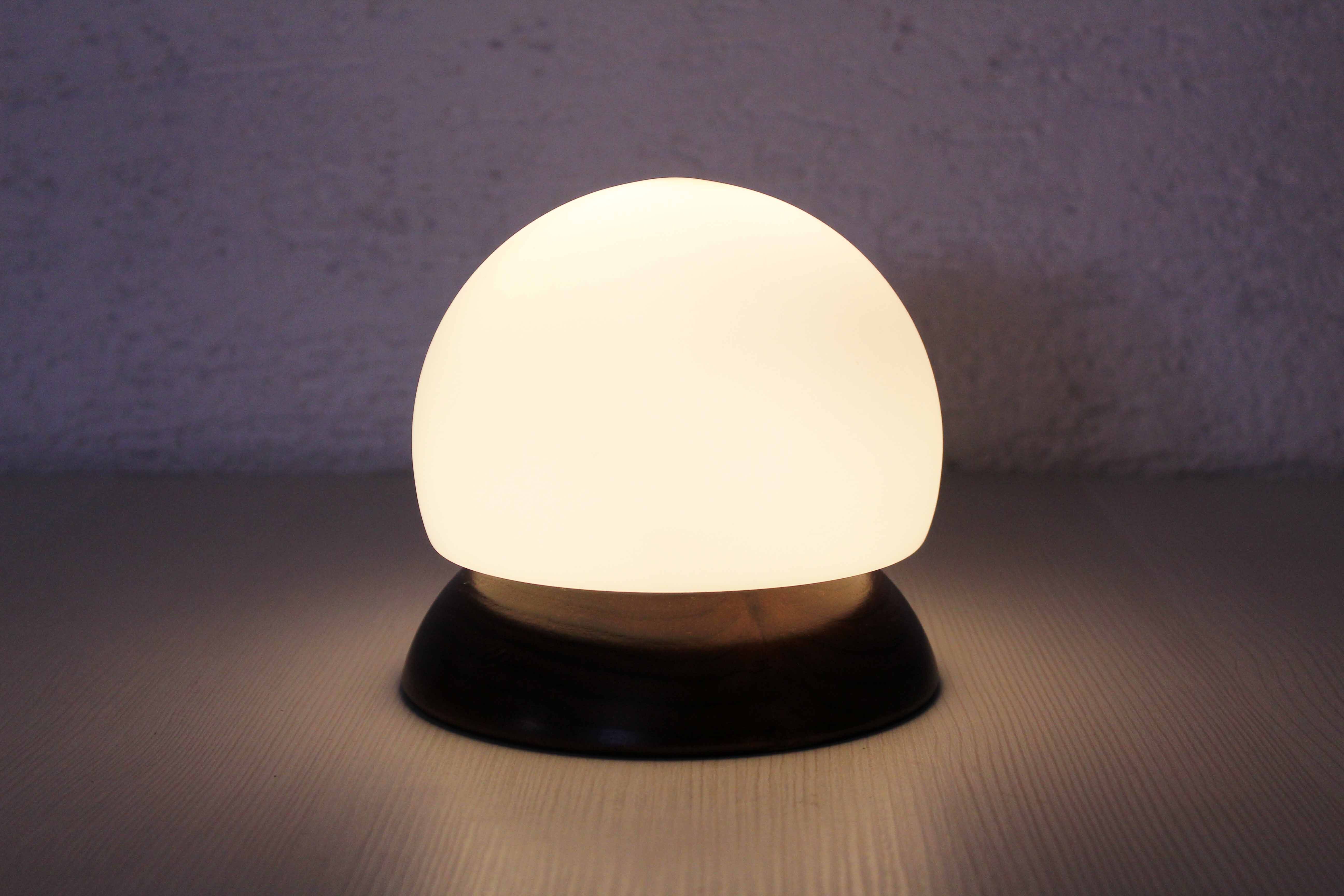 Mushroom lamp in wood and opaline glass
