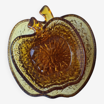 Apple-shaped service