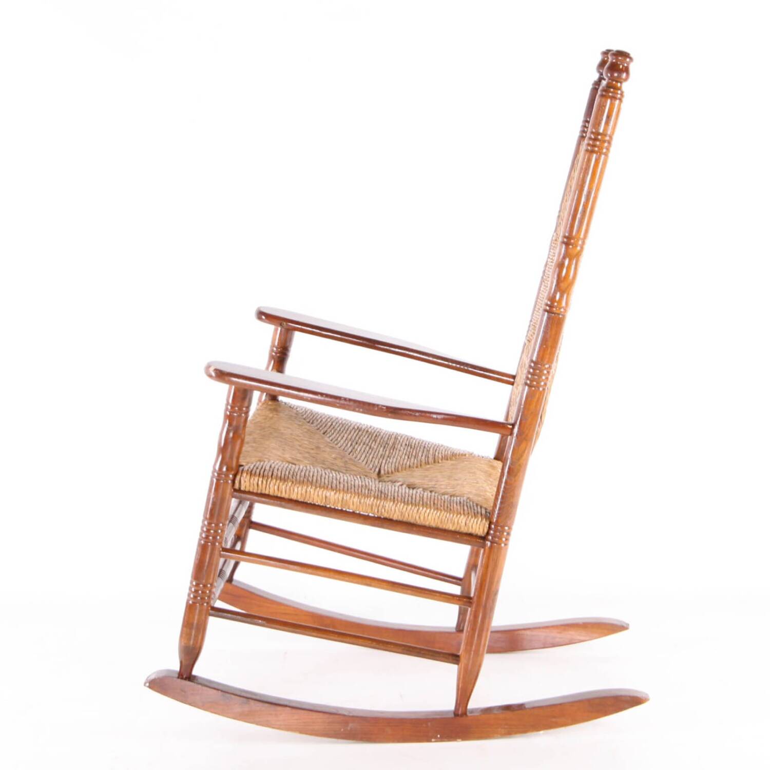 Straw rocking chair