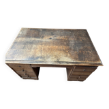 Bureau ancien en bois avec tiroirs.