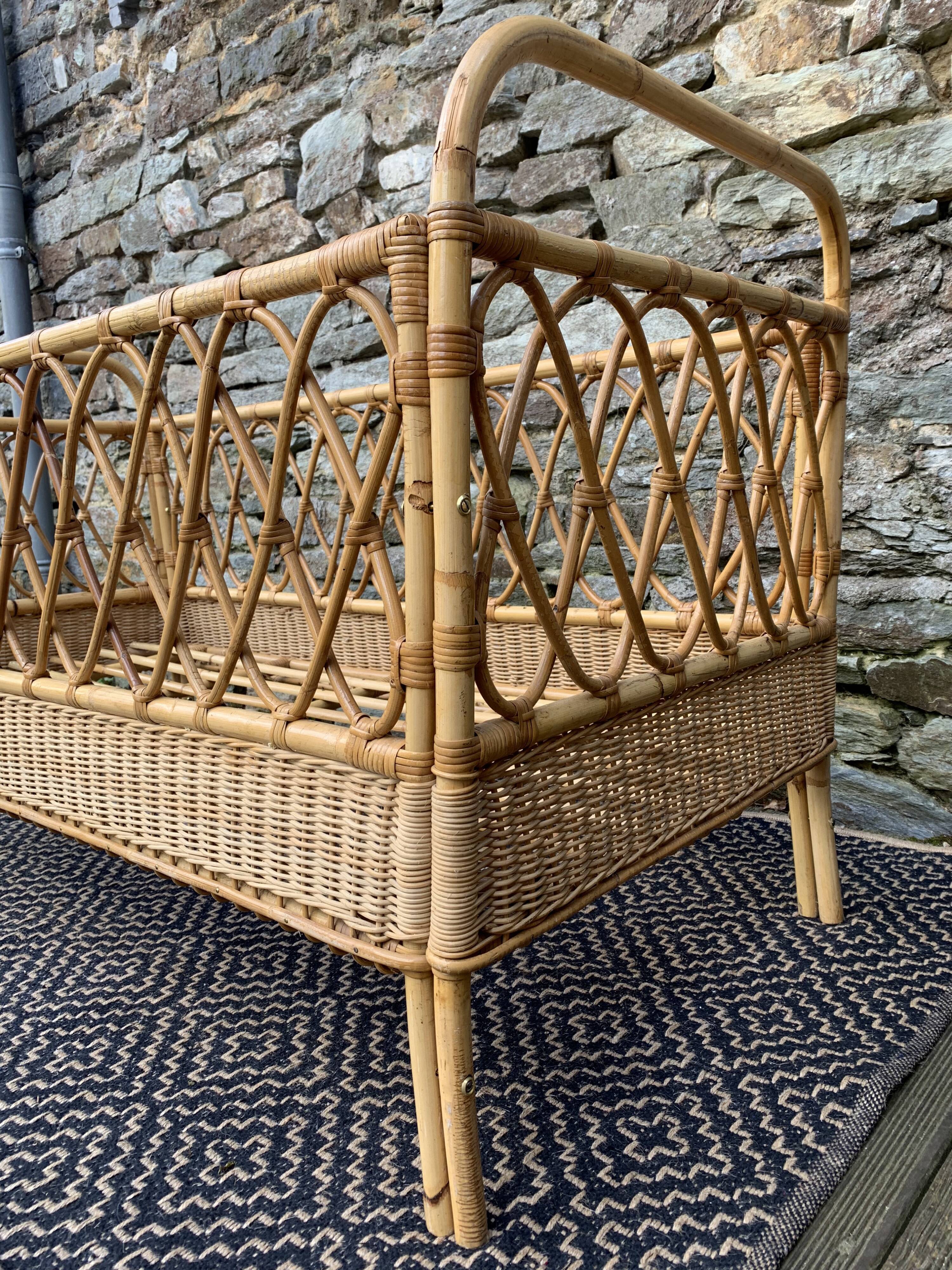 Rattan bed for children