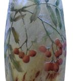 Vase feuilles et baies