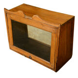 Vitrine commercant ancienne bois vieux teck marron