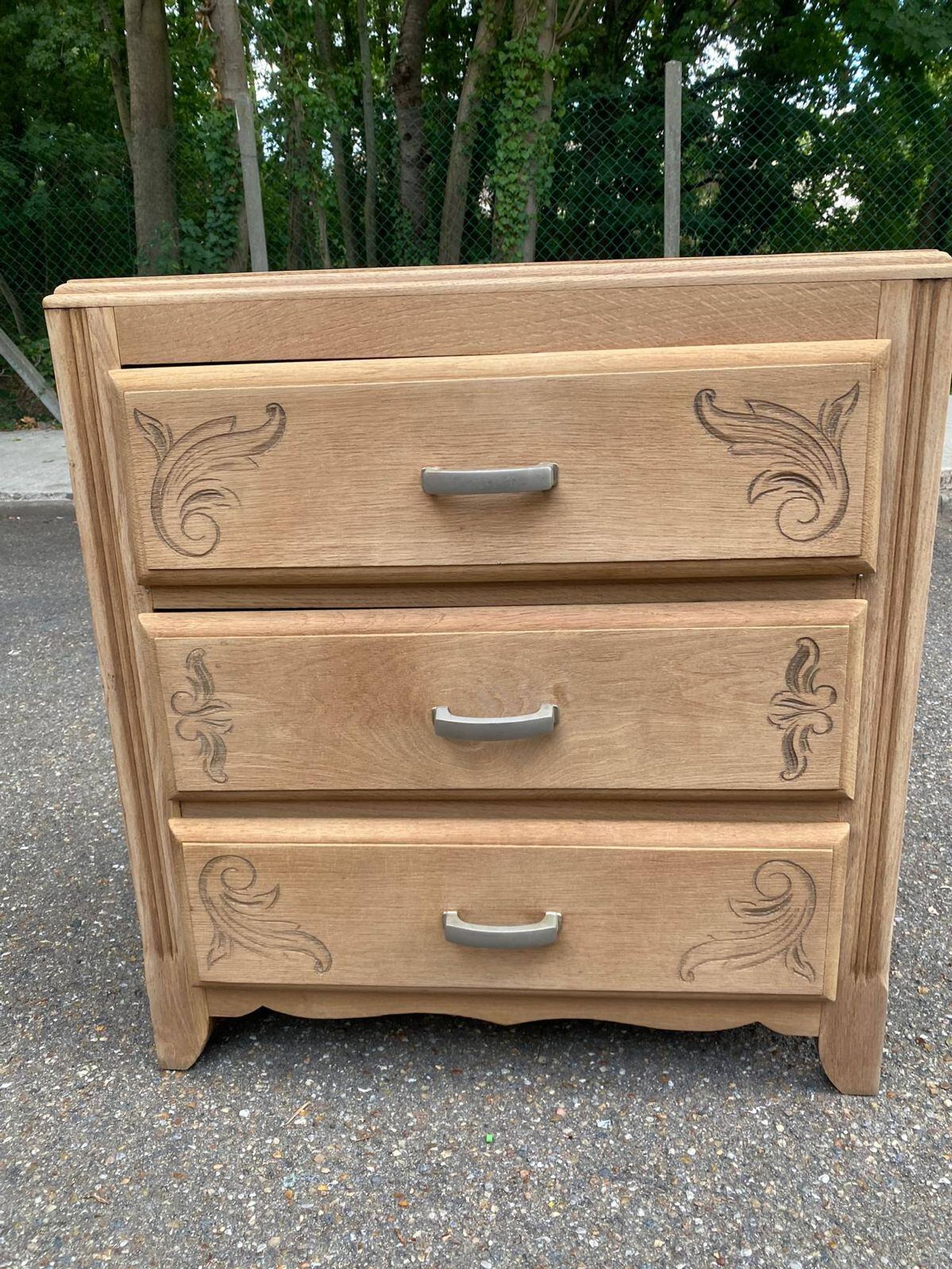 Small Art Deco chest of drawers renovated in raw oak 1950.