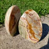 Retro marbled egg bookends 💐