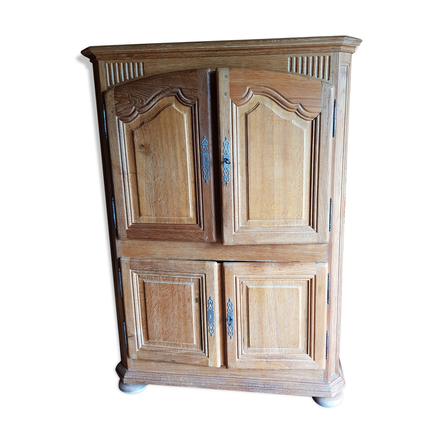Bahut high raw oak 80s by local carpenter
