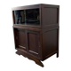 Armoire vitrine en bois vintage avec accent art déco
