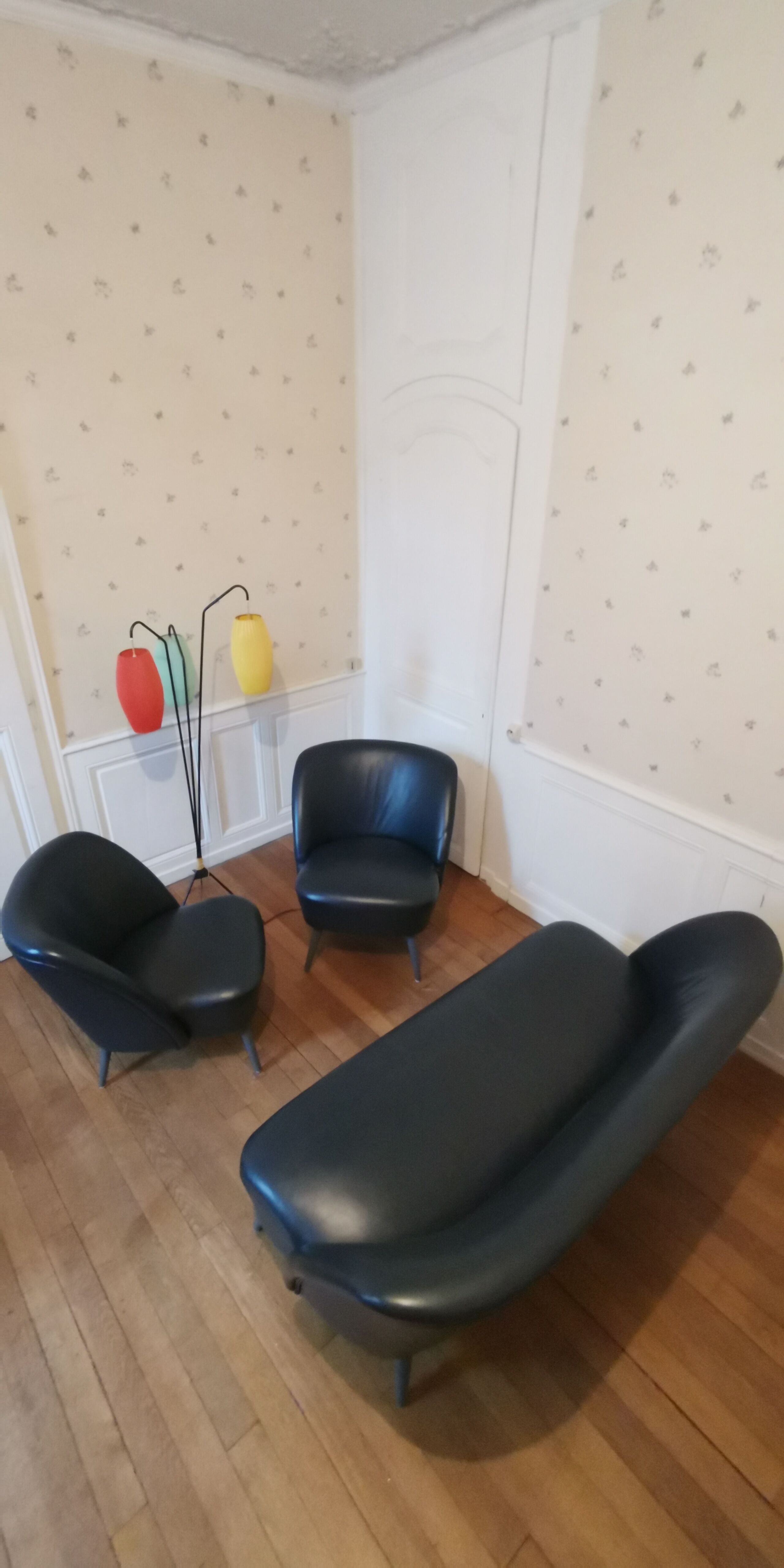 Living room sofa 2 black leather armchairs