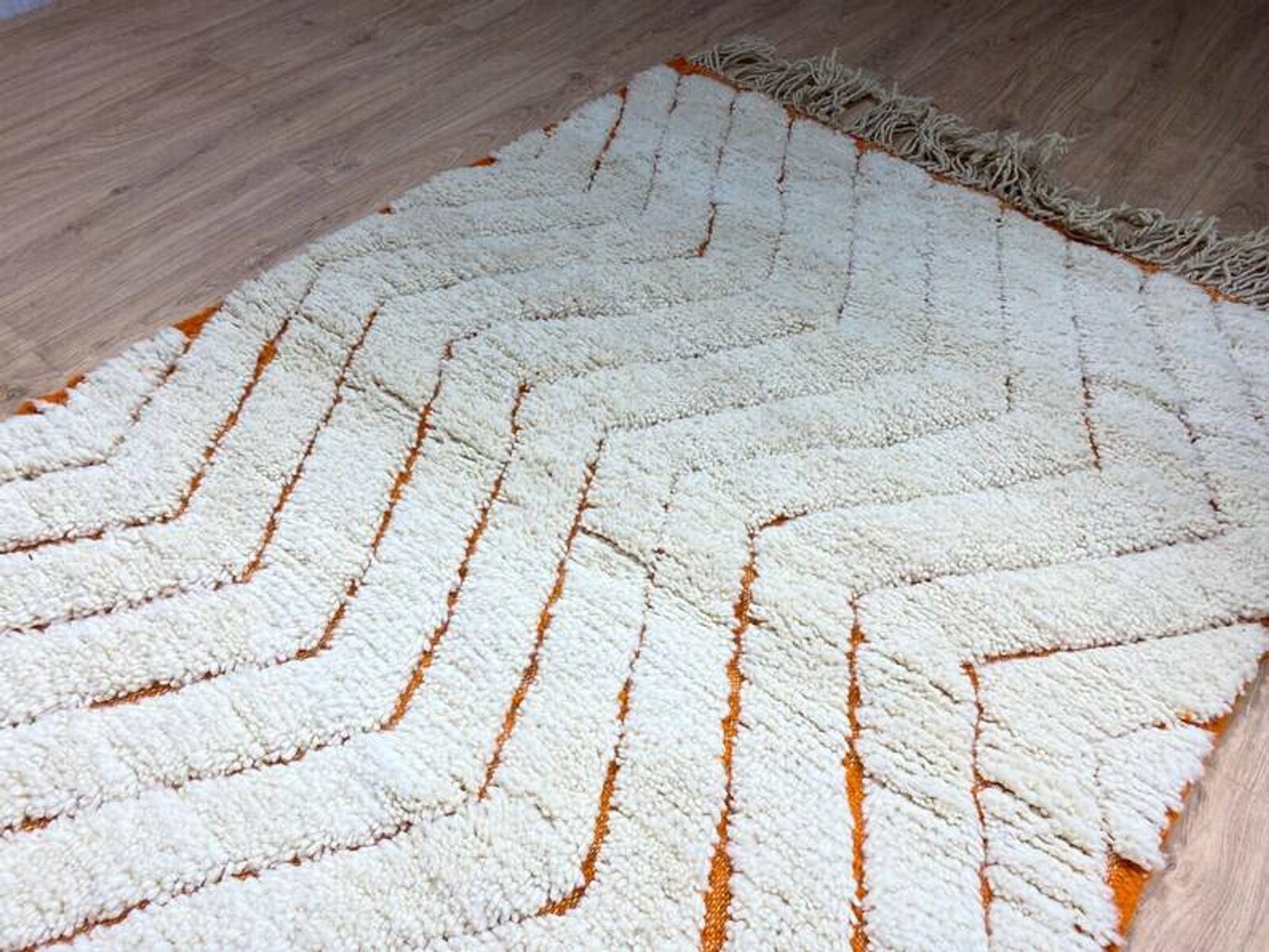 Handmade Moroccan rug 250cm x 150cm