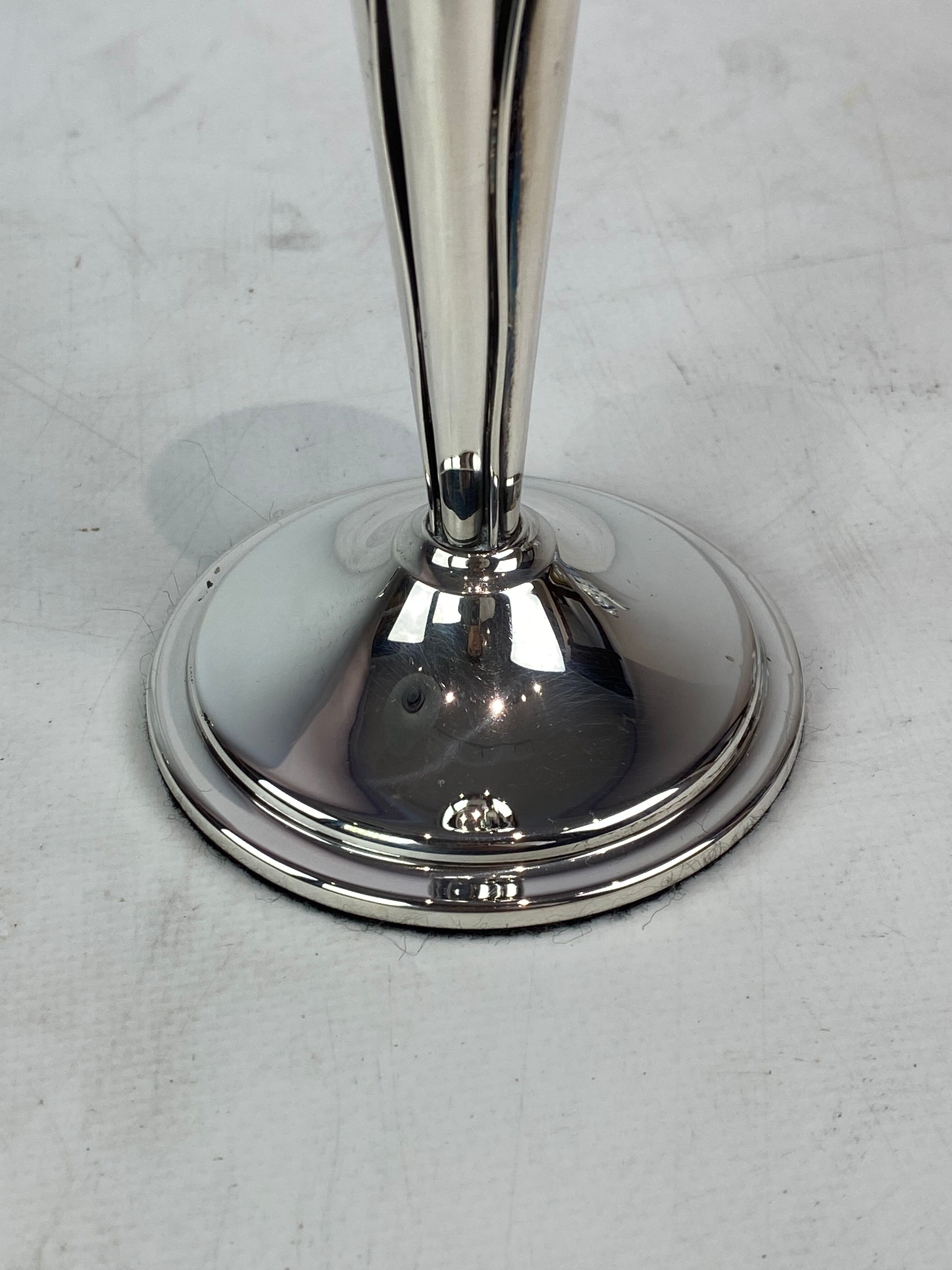 Set of candlesticks of hallmarked silver, 1920s