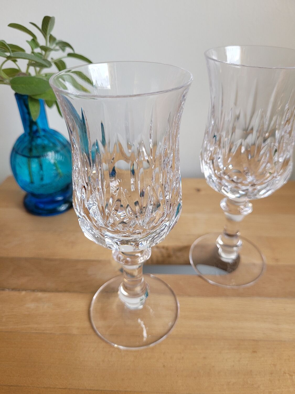 Duo of crystal glasses