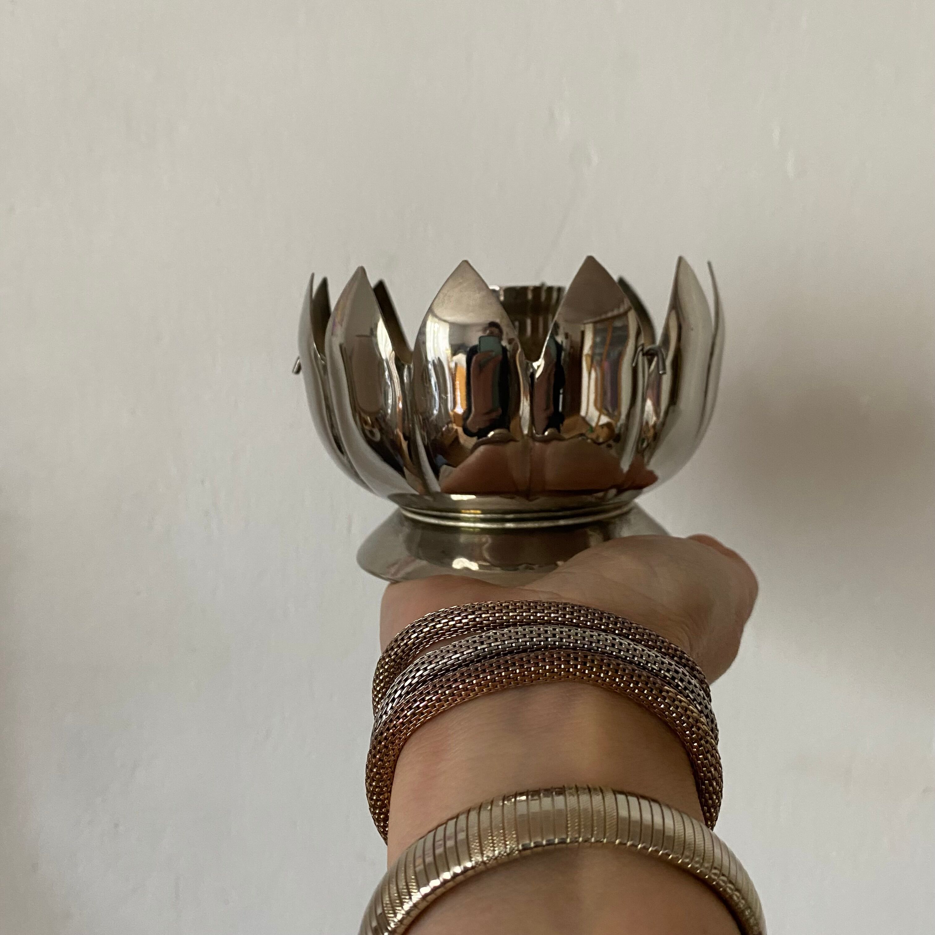 80s lotus flower candle holder