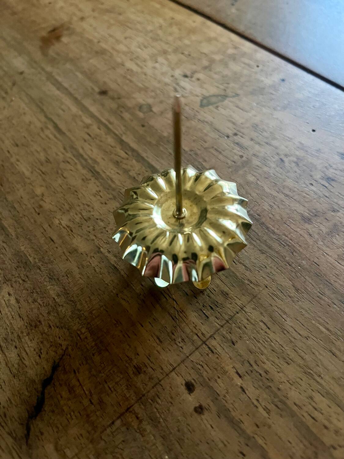 Set of brass candle holders x15