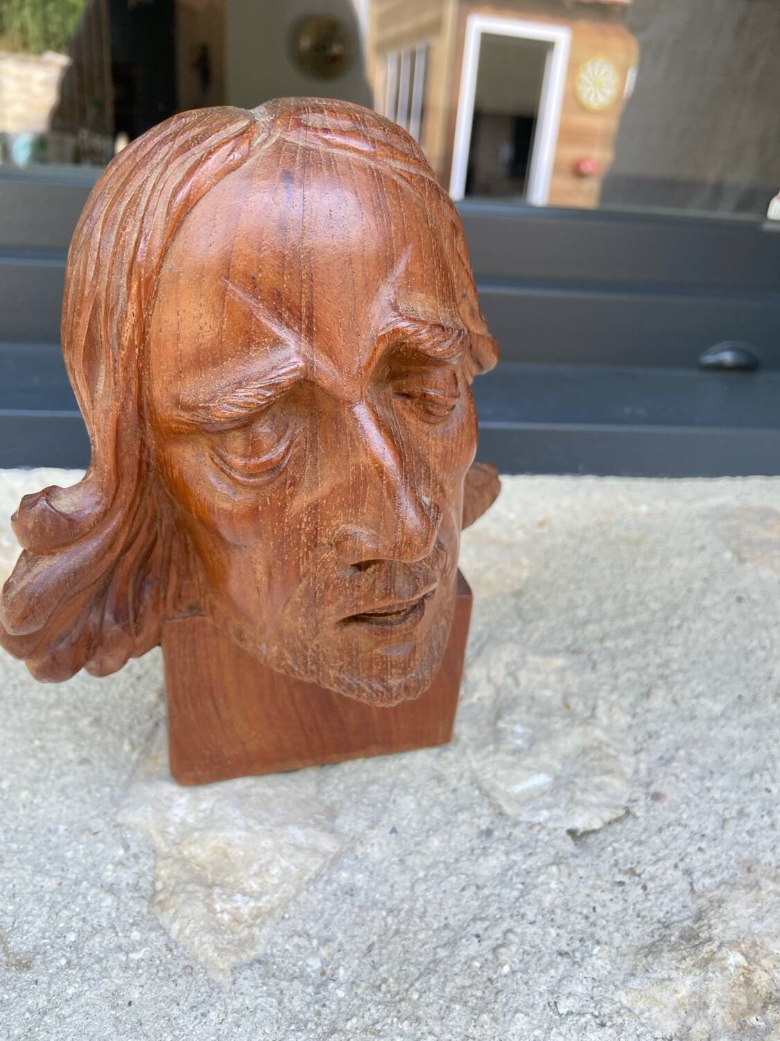 Carved wooden subject by Ferdinand PARPAN representing Christ