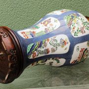 Lamp base, Chinese porcelain, Kangxi style, late 19th century.