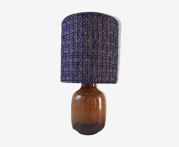 Lampe en grès artisanal signée avec abat-jour en tissage main années 70