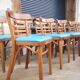 Lot de 24 chaises de bistrot restaurant vintage