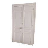 Double oak door in Haussmann style