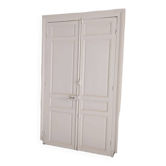 Double oak door in Haussmann style