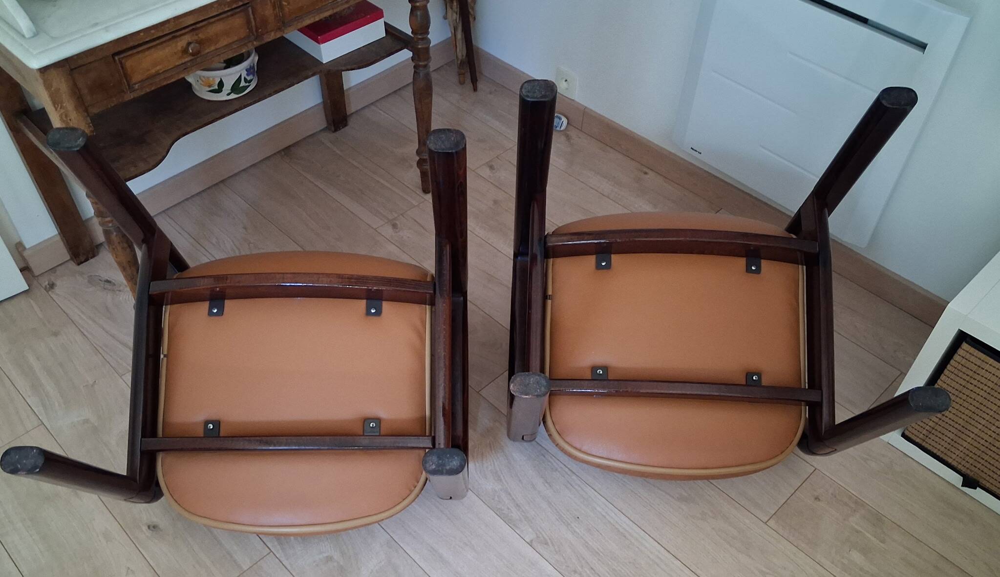 Pair of lounge armchairs from the high-end brand ATAL.