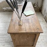 Oak and pine counter 1950