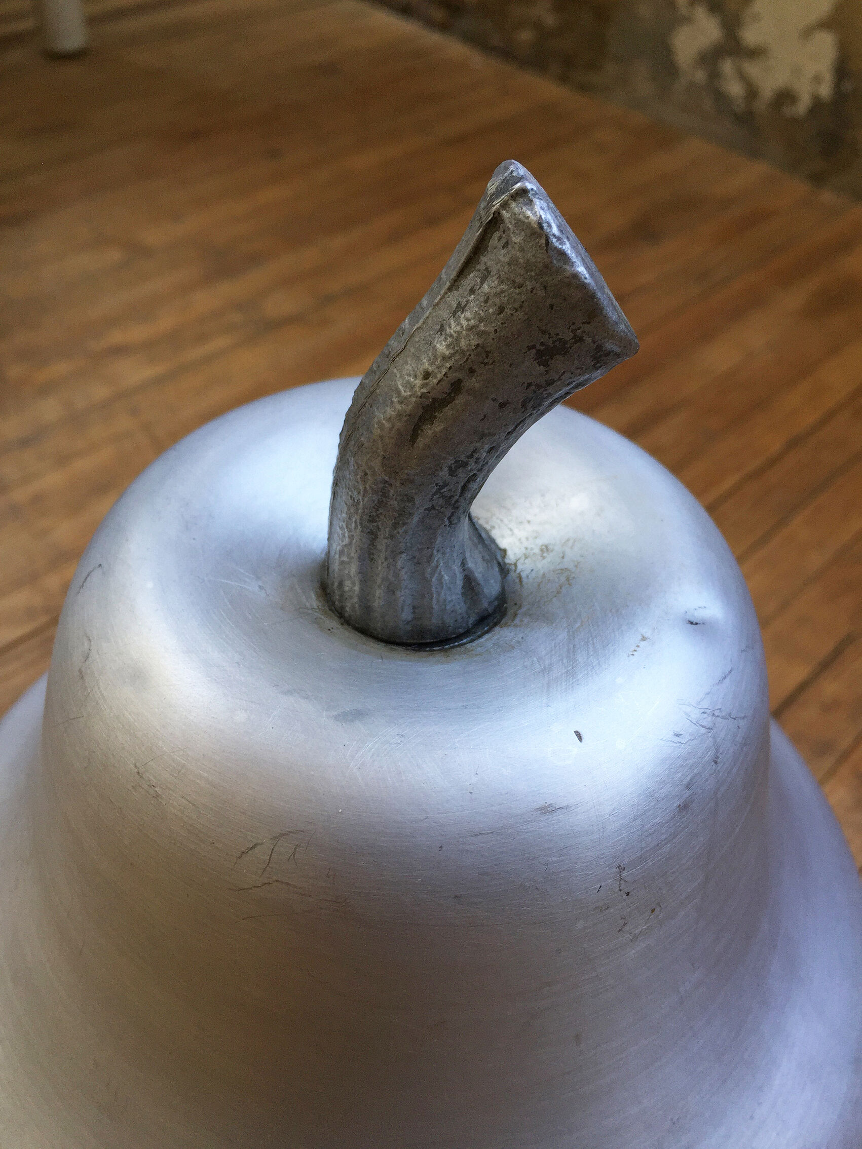 Sceau à glaçon « poire » inox