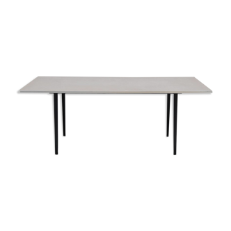 Reform table Friso Kramer for Ahrend de Cirkel, 1955